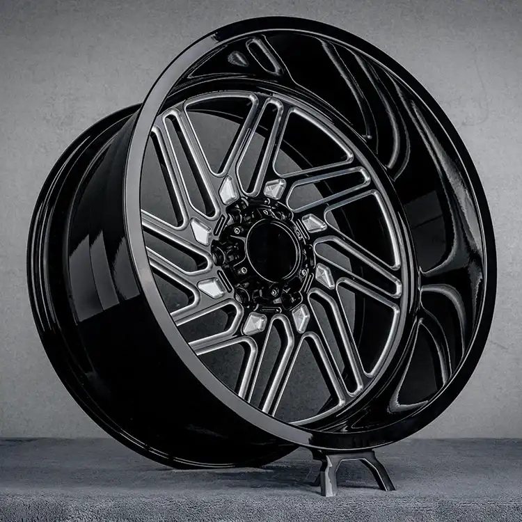 Rodas forjadas off-road fresadas em preto brilhante